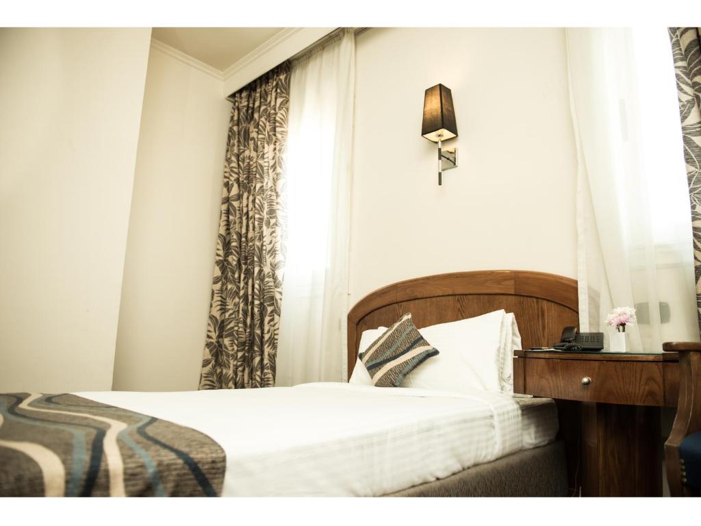 Cherry Maryski Hotel - Chambre Familiale Standard Avec Vue Sur La Ville