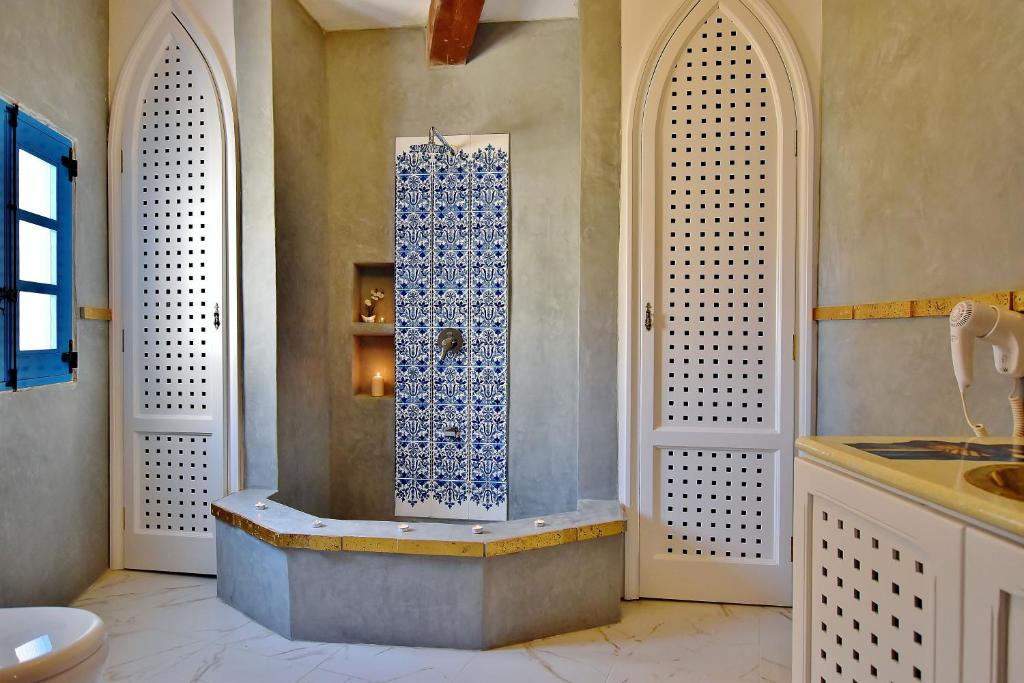 Chapel 5 Boutique Suites B&B - 11