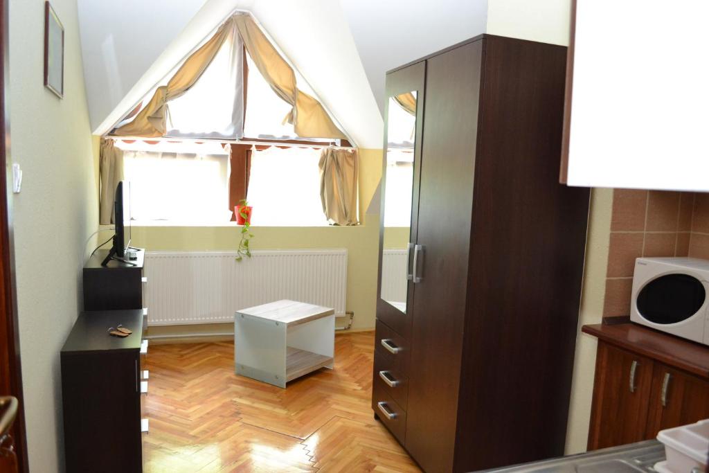 Łazienka w obiekcie Ezüstfenyő Hotel