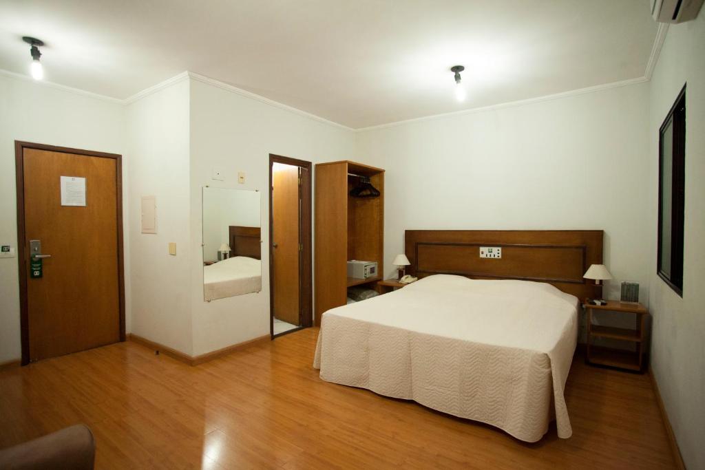  Indaiá Hotel Residence