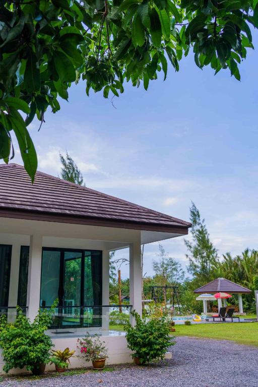 Suan Son Villa Koh Sa Nher สวนสนธิ์วิลล่า เกาะเสนอ SHA - 7