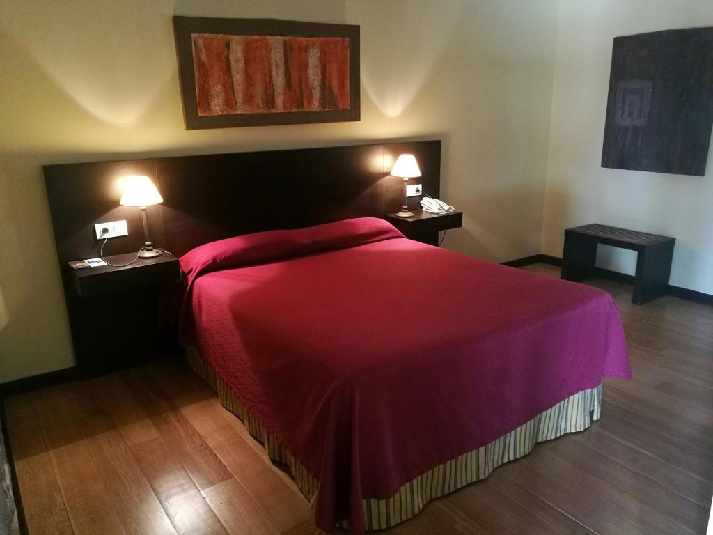 Hotel Pazo de Lestrove by Pousadas de Compostela - 9