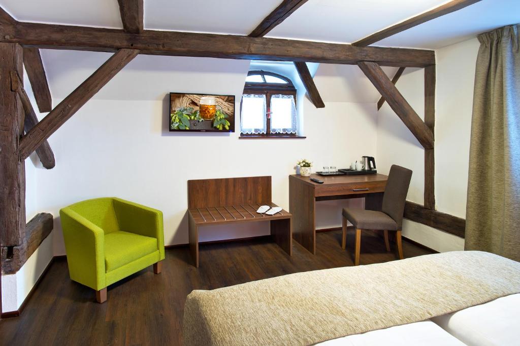 Posezení v ubytování Hotel U Hada Žatec