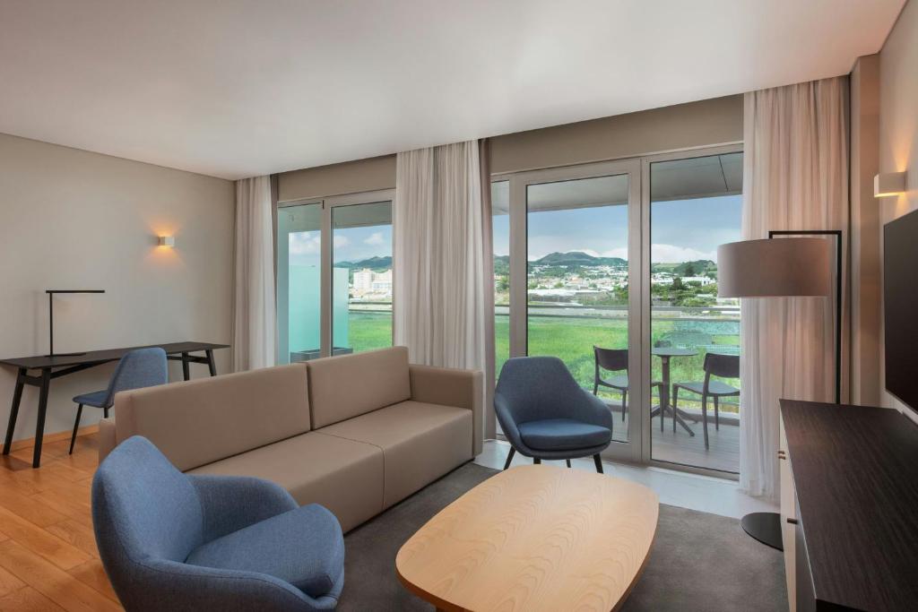 Delta Hotels by Marriott Azores - Resim 16
