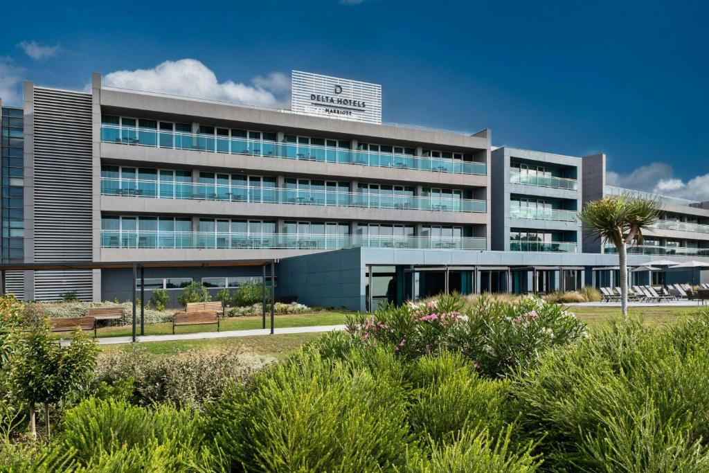 Delta Hotels by Marriott Azores - Resim 9