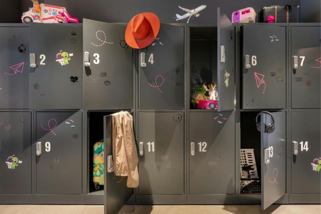 Moxy Hamburg - Finkenwerder - Resim 42