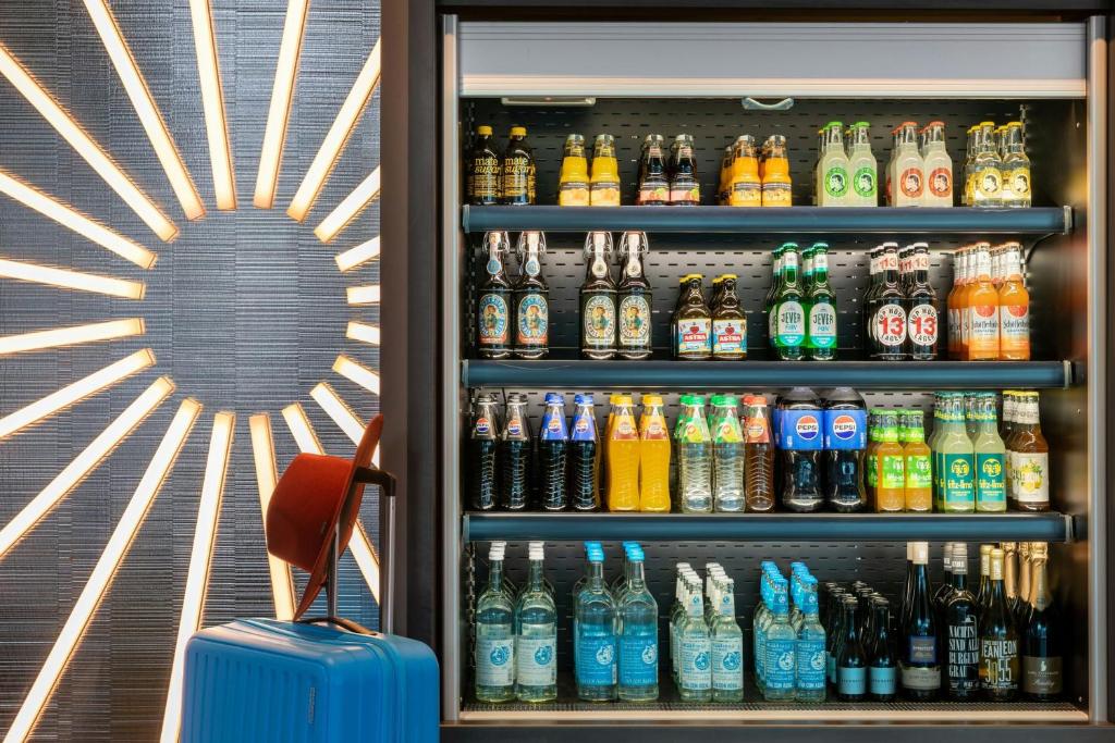 Moxy Hamburg - Finkenwerder - Resim 45