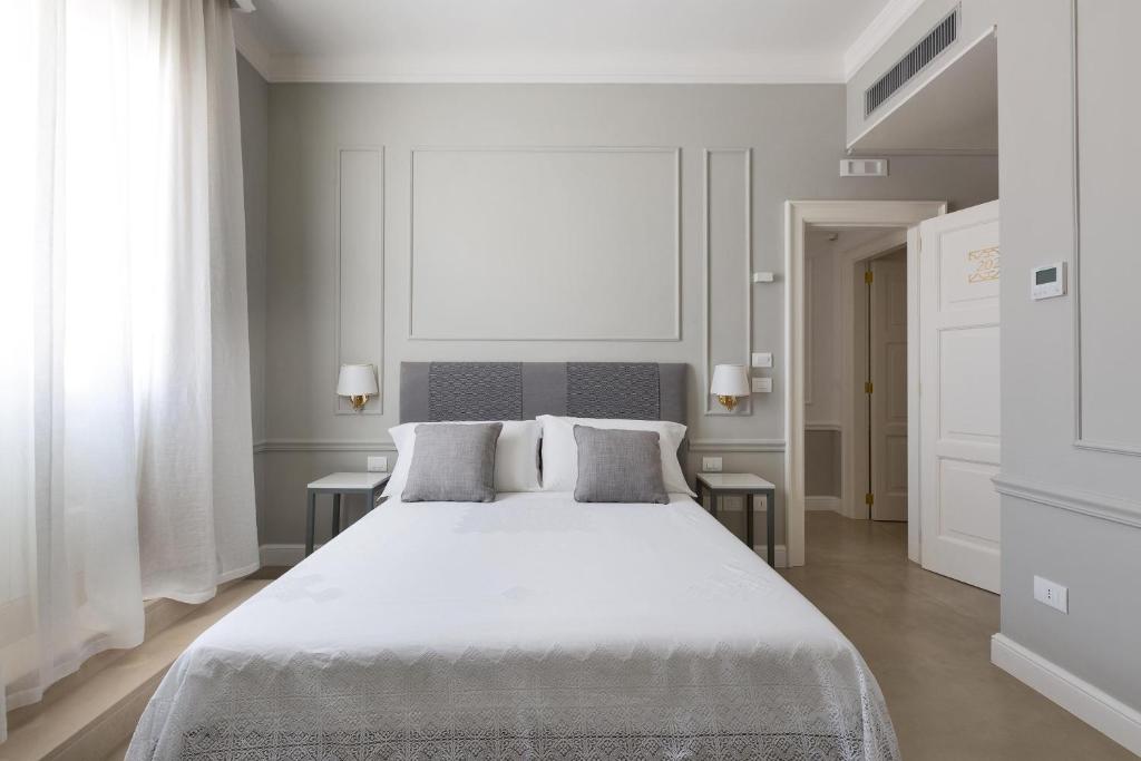 Palazzo Fasti - Deluxe Triple Room