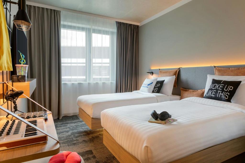 Moxy Hamburg - Finkenwerder - Resim 19