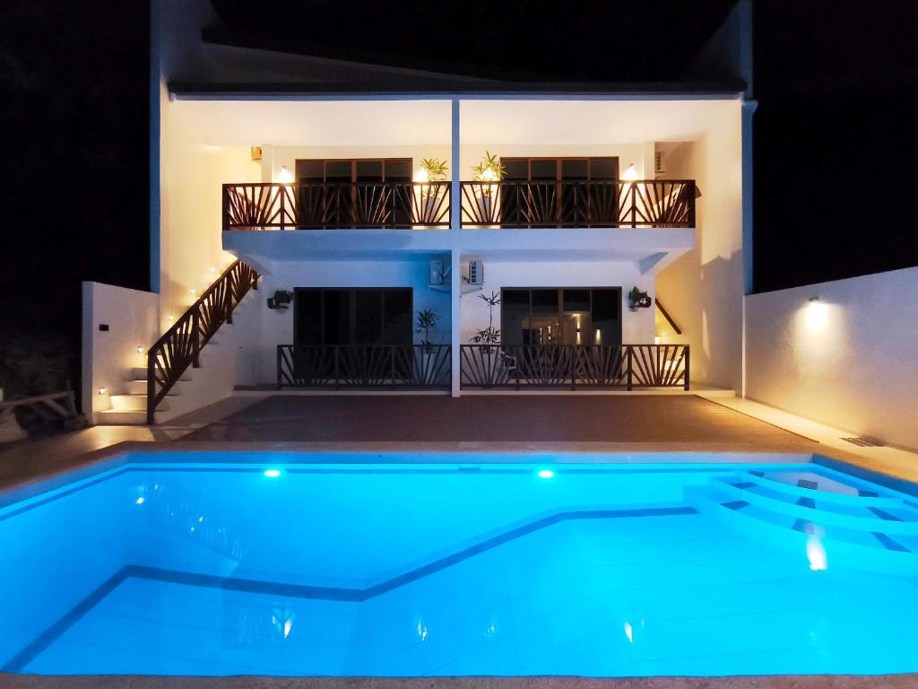 Πισίνα στο ή κοντά στο Makadal'Eau Boutique Resort