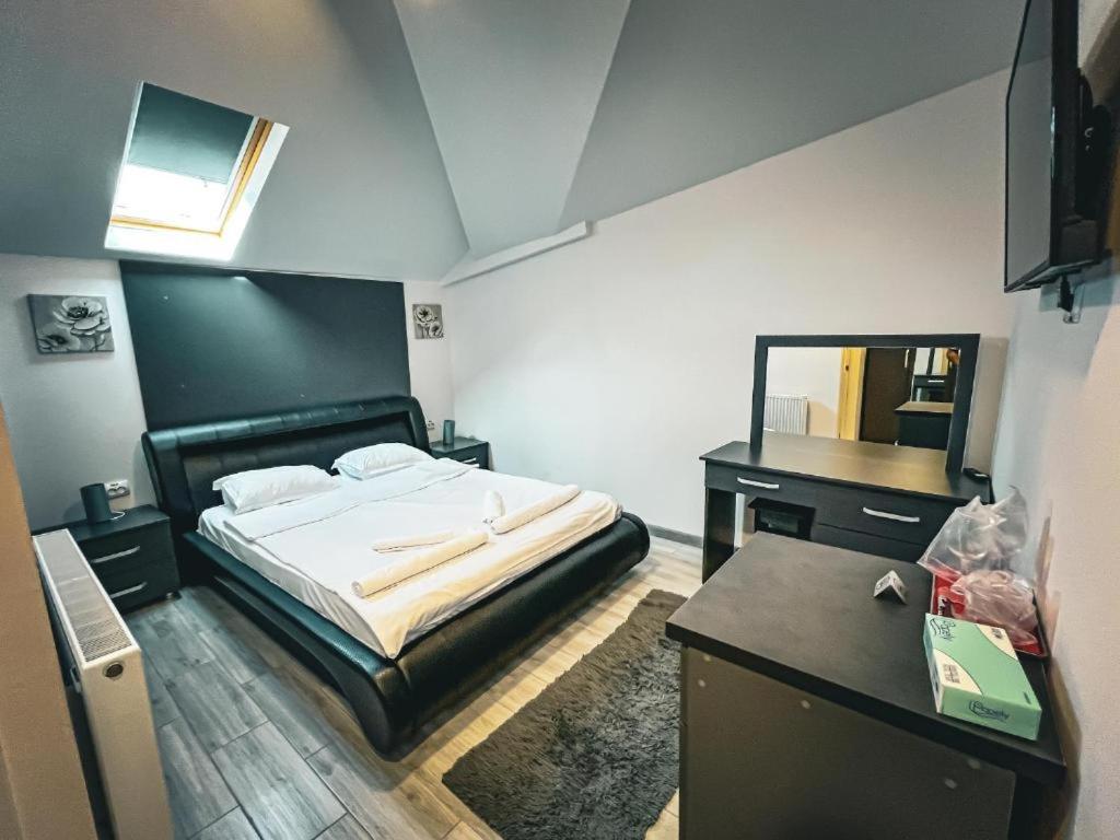 Splendor Bratianu - Resim 20