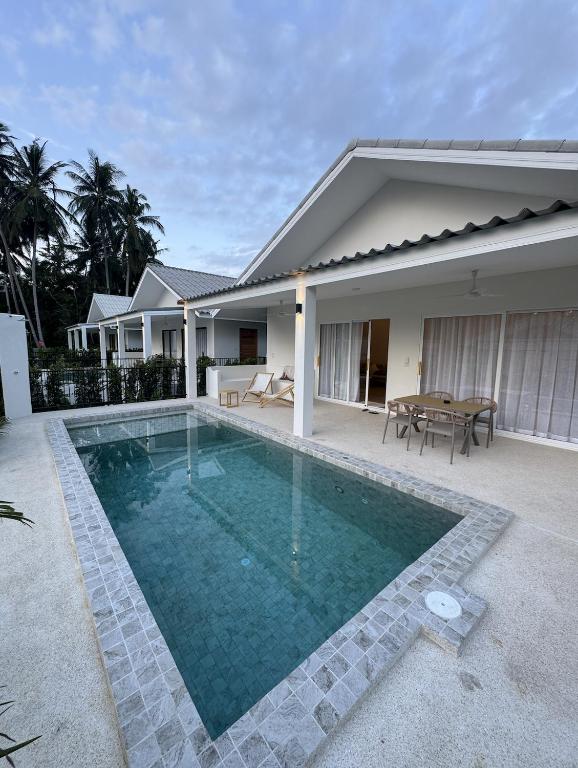 Gallery image of Living the dream in Ban Madua Wan