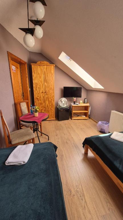 Restauracja Joanna - Habitación Doble Con Baño Privado Externo