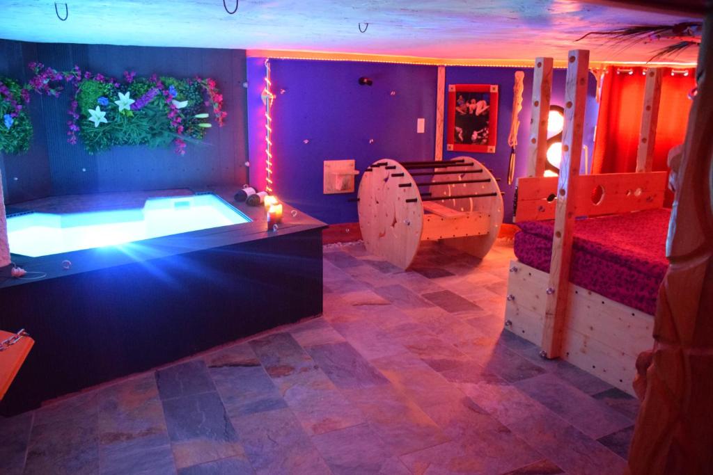loveroom Bdsm - LSK