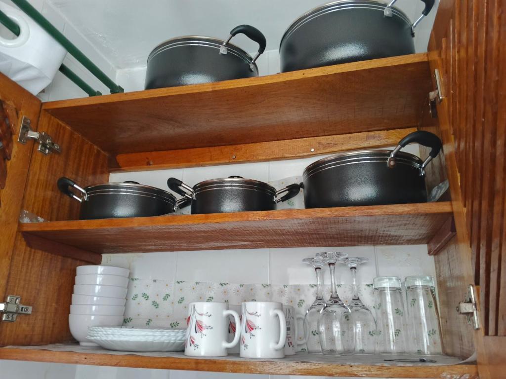 Η κουζίνα ή μικρή κουζίνα στο Budget bliss3 bnb Ruaka