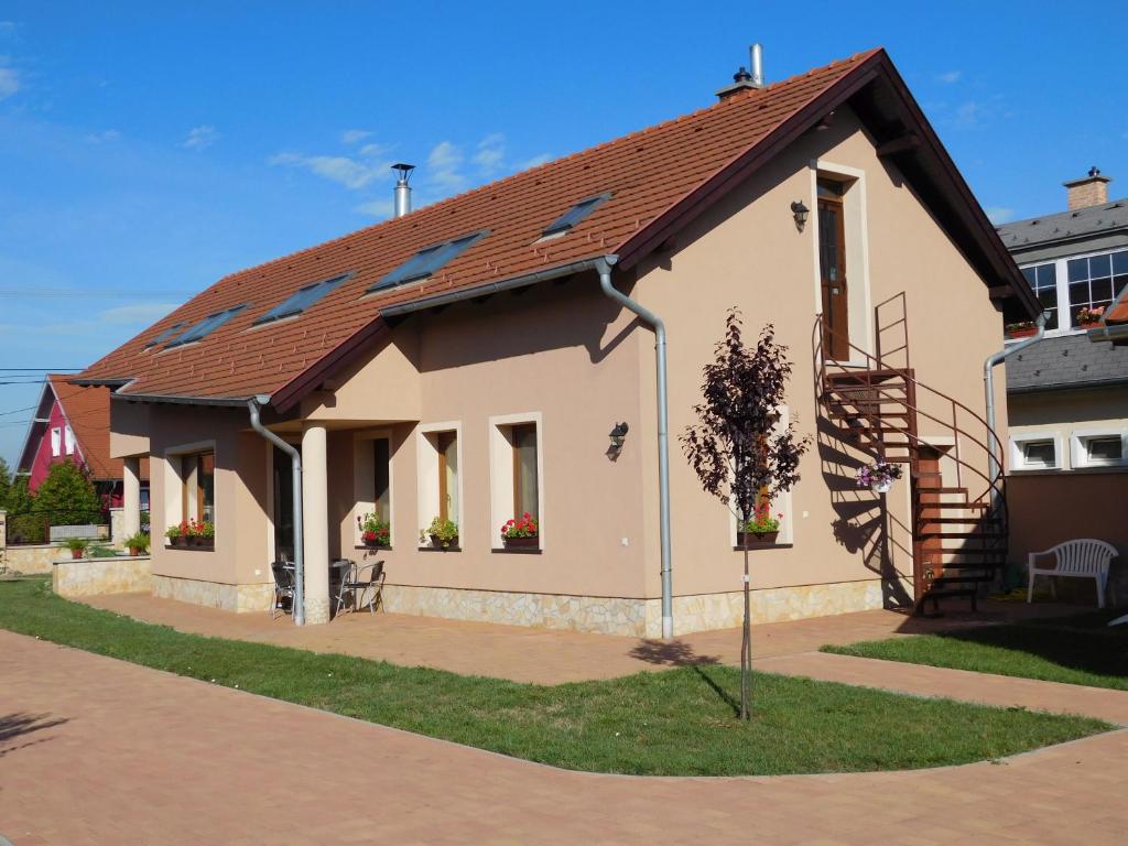 The building in which Az apartmant is located