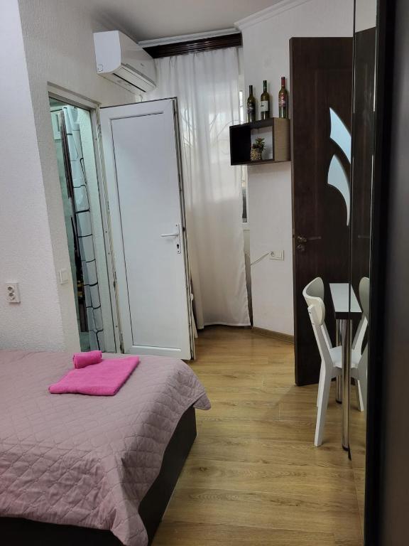 فضای داخلی Guest house Madonna در تفلیس - تصویر ۳