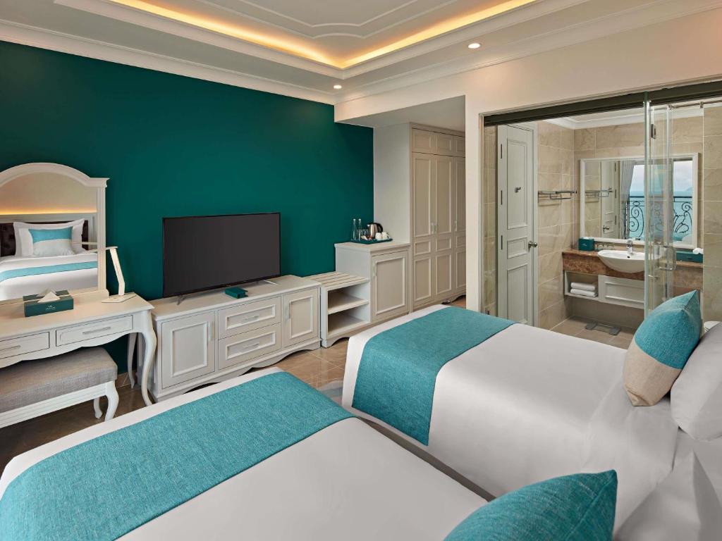 Privilege Twin Room with Sea View