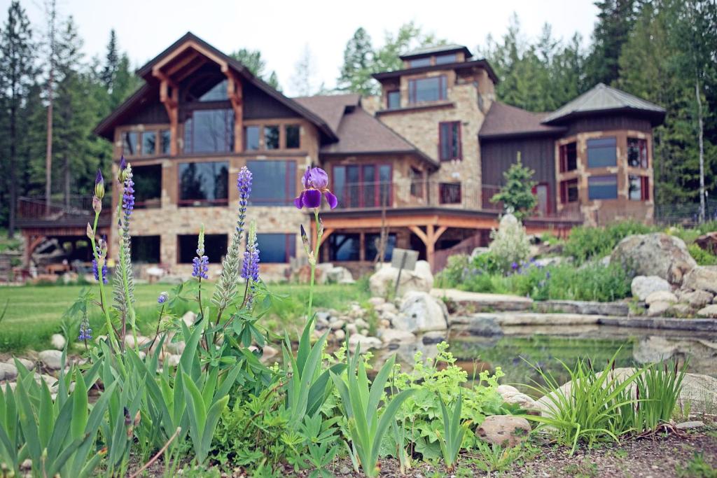 Talus Rock Retreat photo