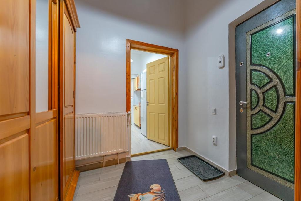 Φωτογραφία από το άλμπουμ του Cozy Room Ultracentral στο Μπρασόβ