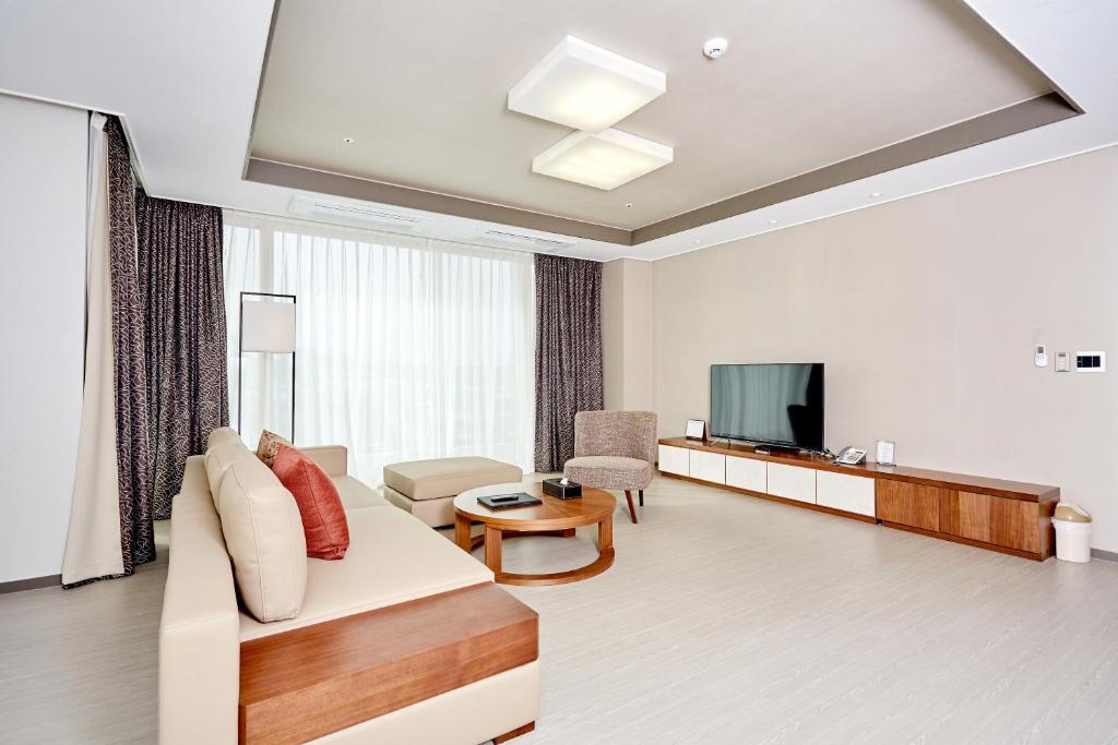 Pyeongchang I-One Resort - Double Room With Garden View