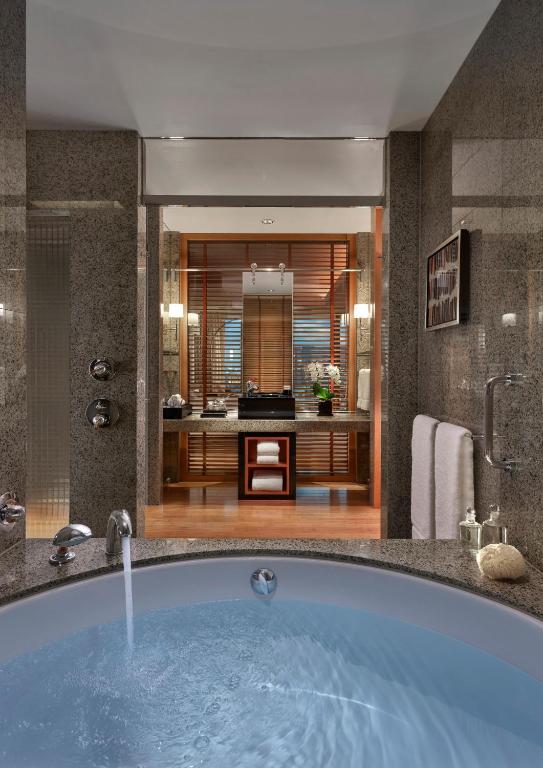 Mandarin Oriental, Tokyo photo 2