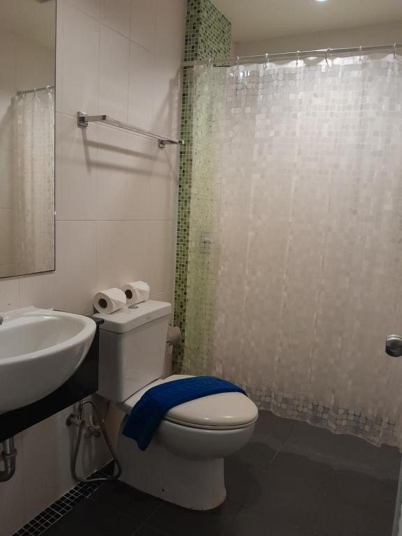 لابی و فضای عمومی Acca Patong Residence - تصویر ۵