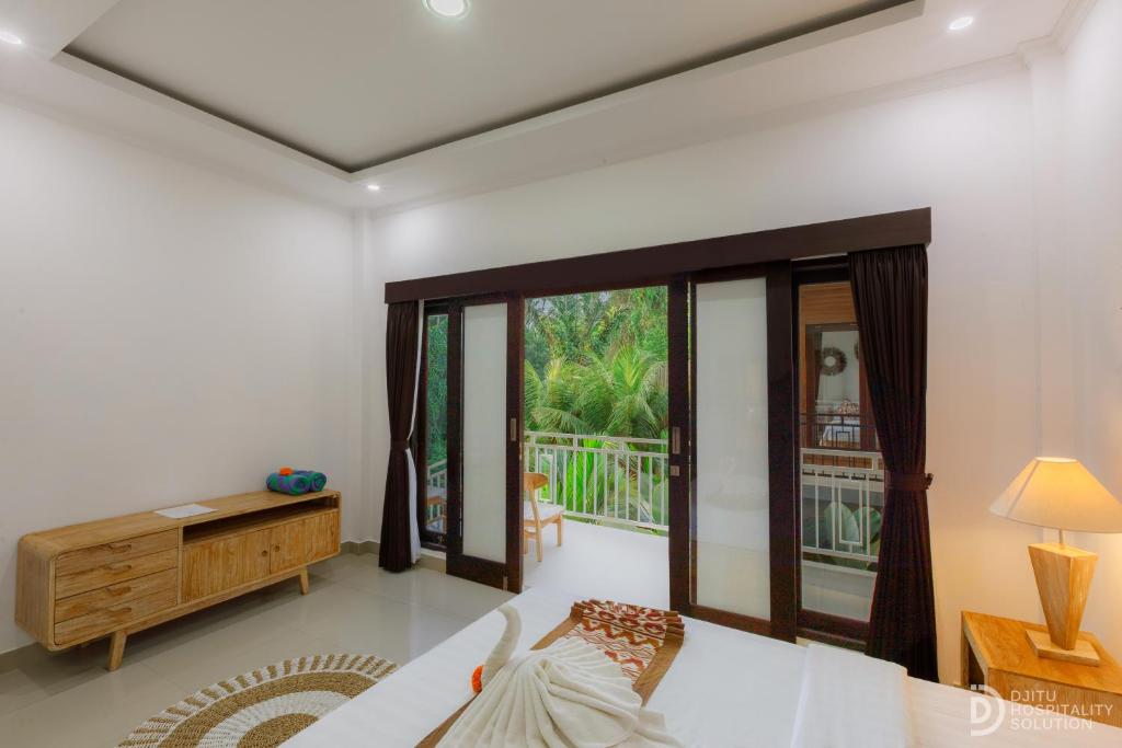 Hanaka Riverside Ubud - 4