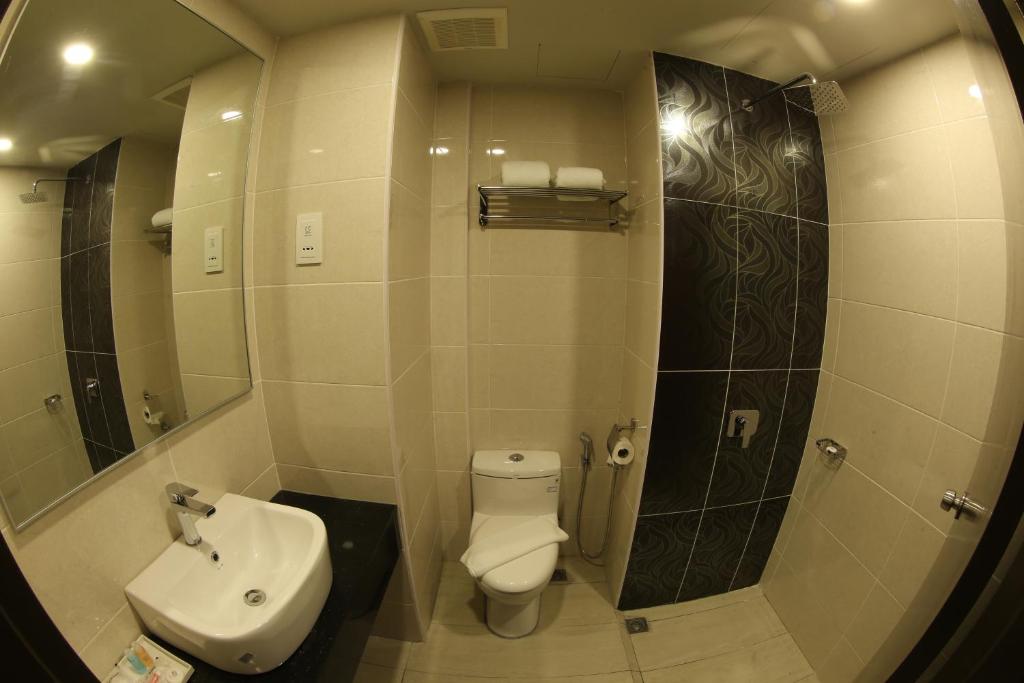 Koupelna v ubytování SEM9 Senai "Formerly Known As Perth Hotel"