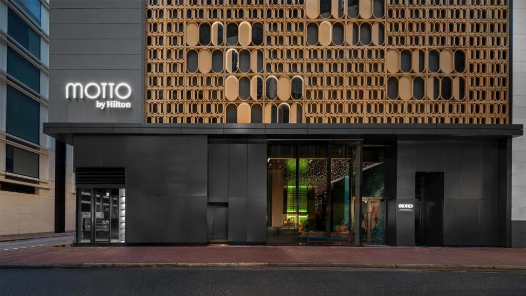 Motto by Hilton Hong Kong Soho 3