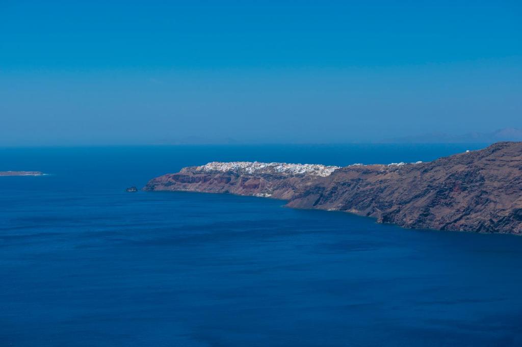 Foto da galeria de Γύζης Ιωάννης em Imerovigli