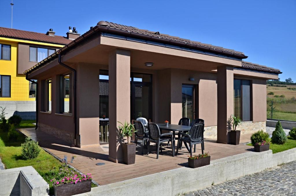 Guest House Colori - Housity