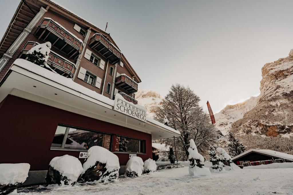 Nespecifikovaný výhled na hory nebo výhled na hory při pohledu z hotelu