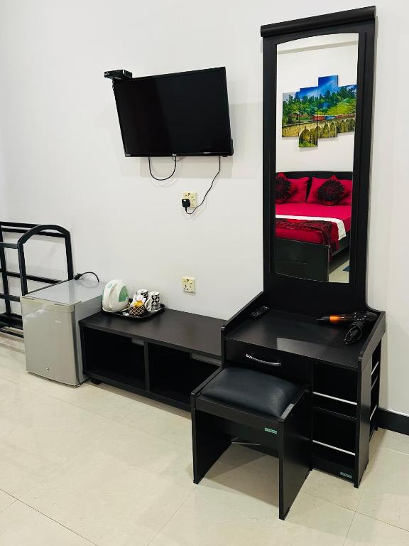 Funwhales Rest House - 9