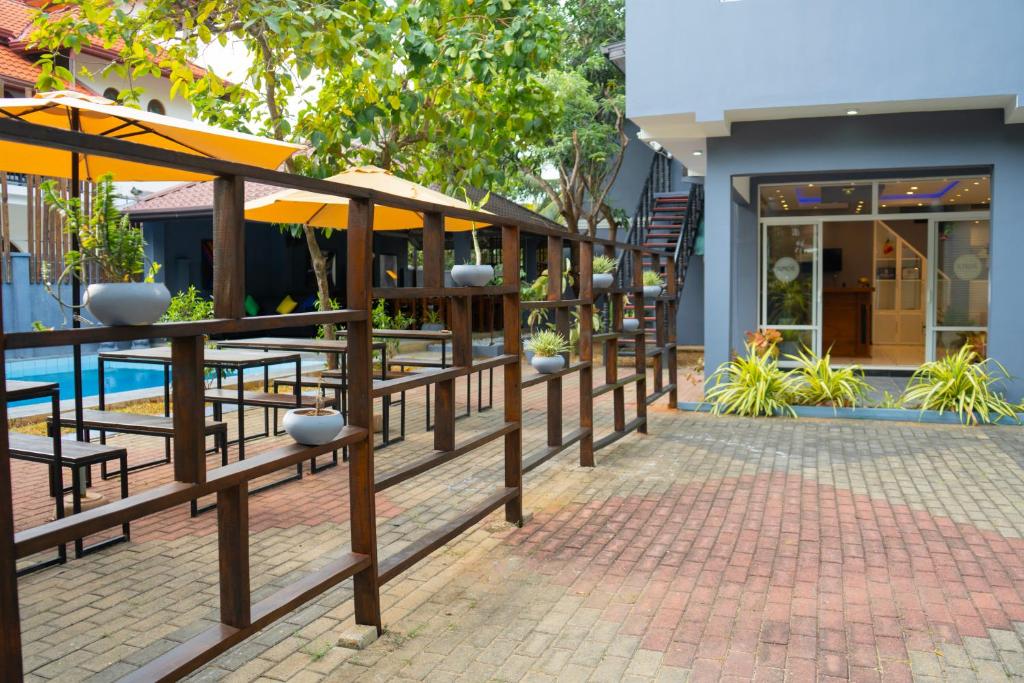 Bazén v ubytování Supreme Dambulla nebo v jeho okolí