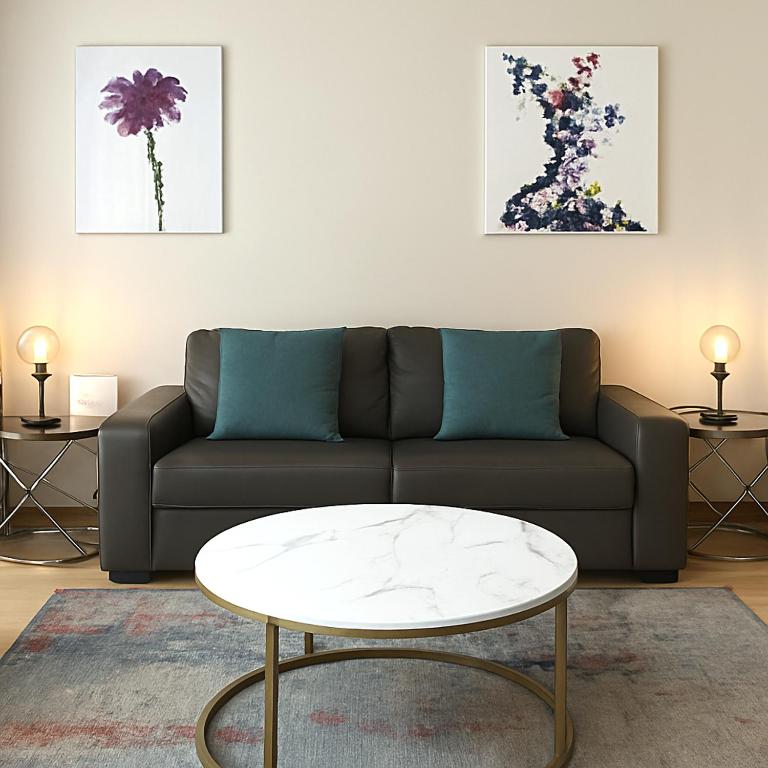 St Christopher's Place Serviced Apartments by Globe Apartments - 