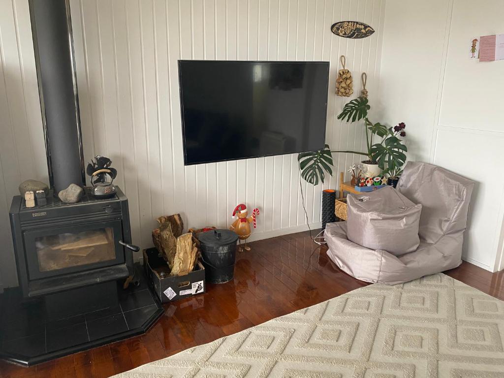 Relaxing rooms with mountain views, close to ferry - Resim 5