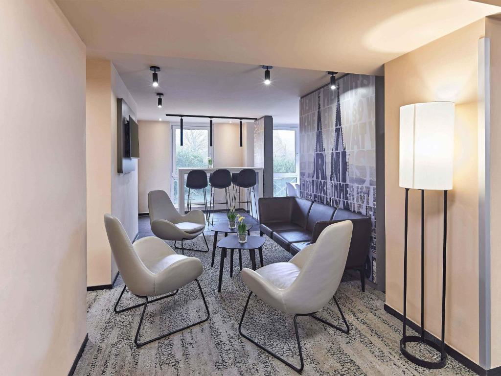 B&B Hotel Köln-West - Resim 4