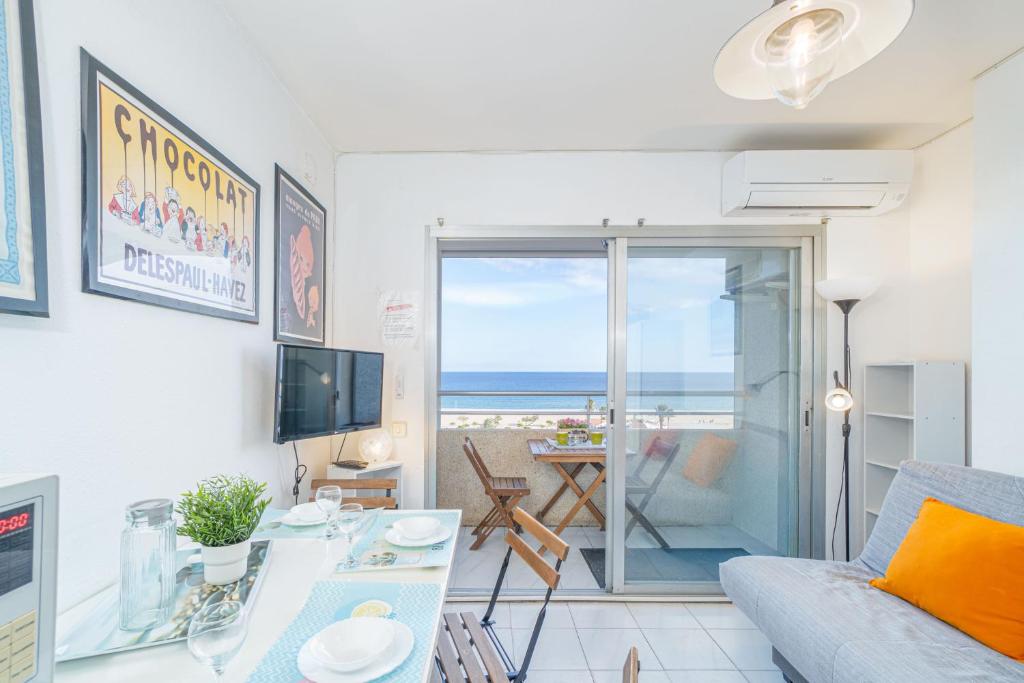 Basic Comfort Studio Miami 7º 0111 con vistas al mar