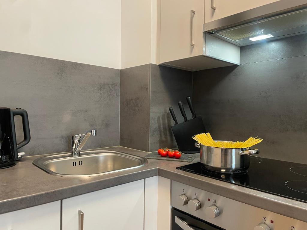 APSTAY City Prime I Parking option I Self Check-in - Resim 7