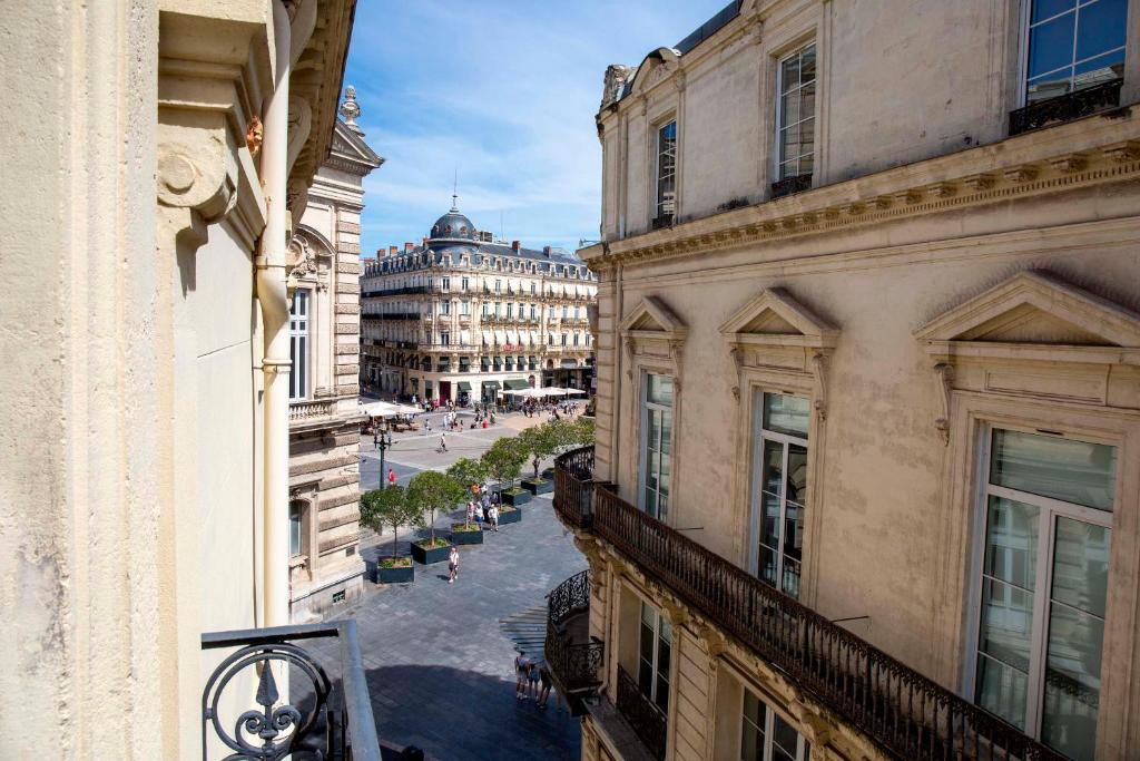 Grand Hôtel du Midi Montpellier - Opéra Comédie - Resim 41