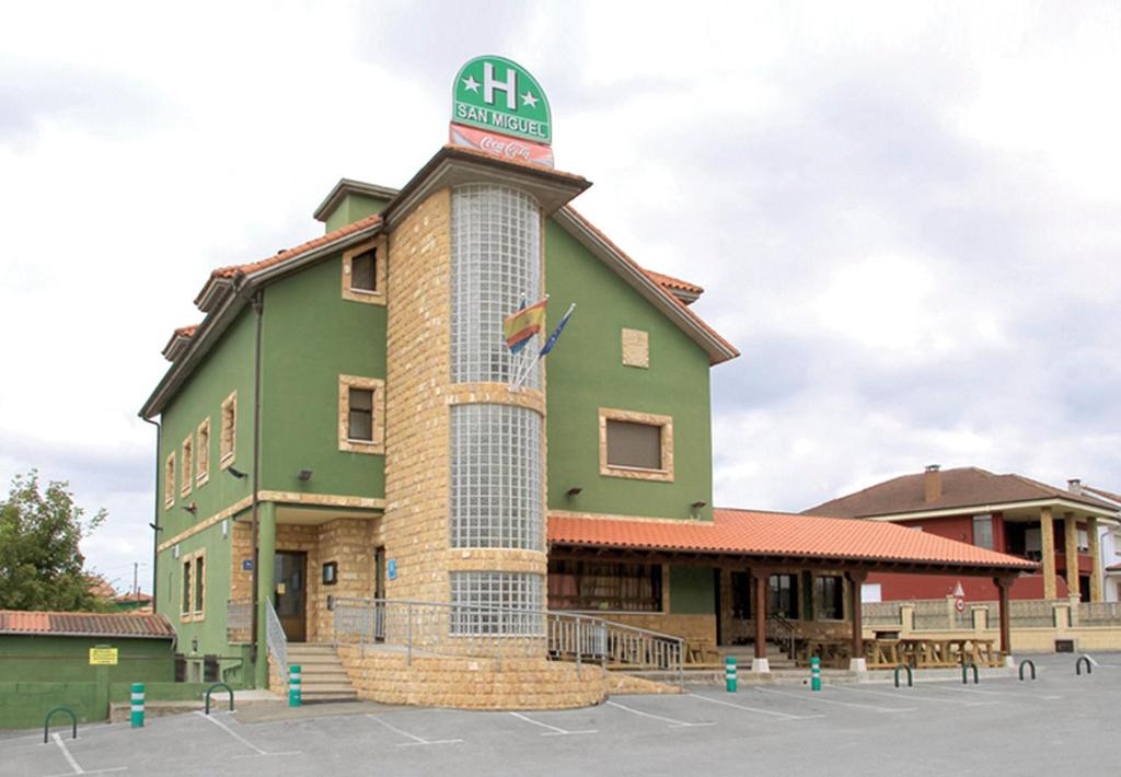 San Miguel de la Barreda - Housity