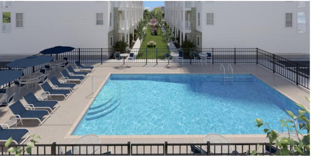 Bazén v ubytování Low Tide Landing nebo v jeho okolí