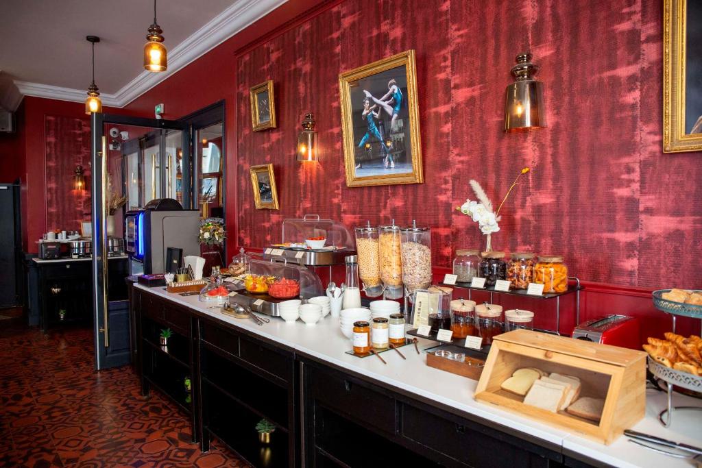 Grand Hôtel du Midi Montpellier - Opéra Comédie - Resim 4