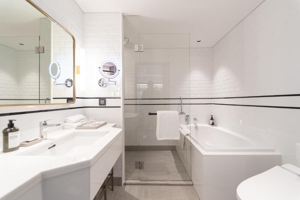 Montien Hotel Surawong Bangkok - Resim 19