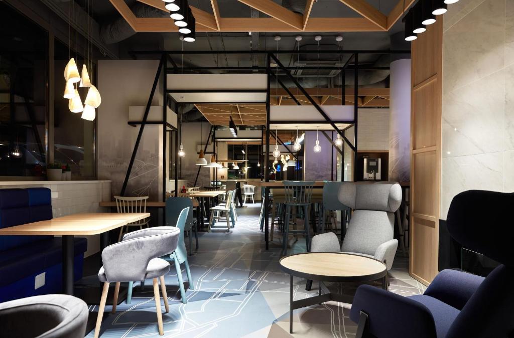 B&B Hotel Warszawa-Okecie - Resim 38