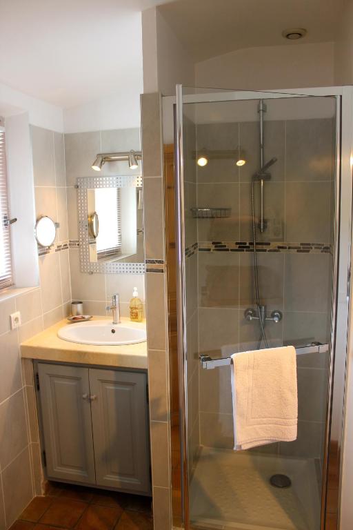 B&B La Badelle - Twin Room With Private Bathroom