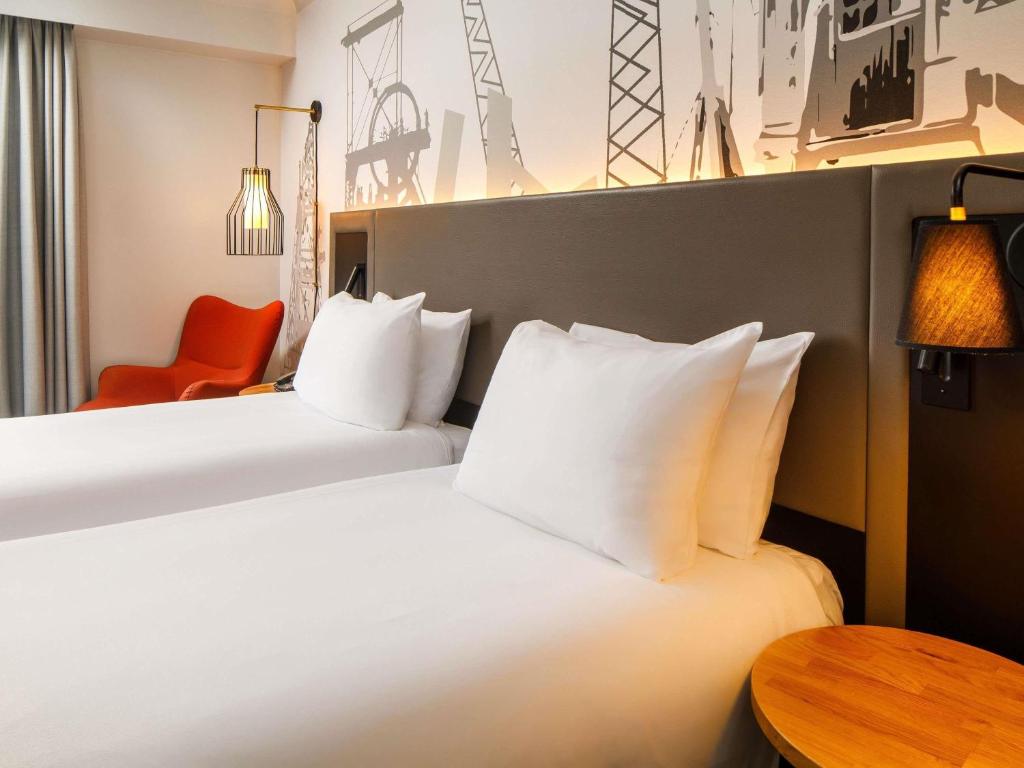 Mercure Cardiff North Hotel - Resim 13