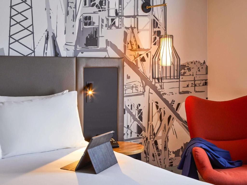 Mercure Cardiff North Hotel - Resim 18