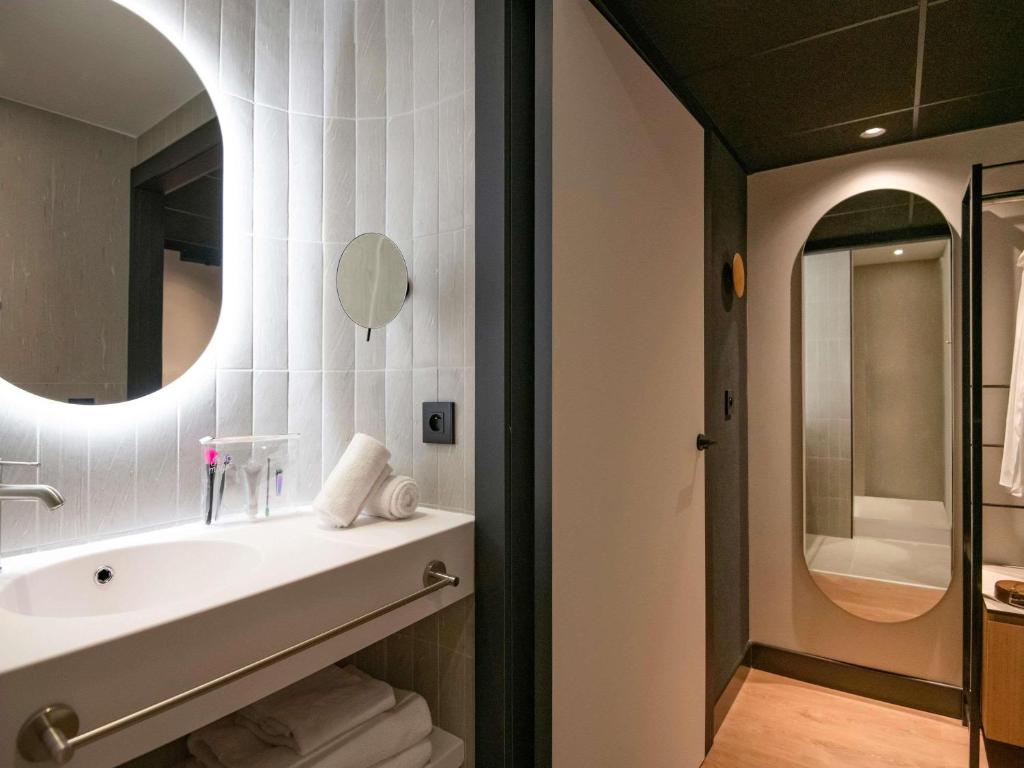 Novotel Nice Arenas Aeroport - Resim 35